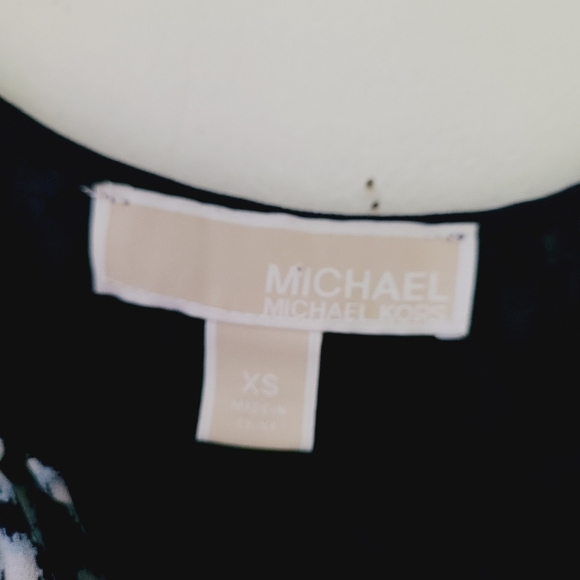 MICHAEL KORS navy printed tiered long sleeves v-neck dress - Picture 10 of 14